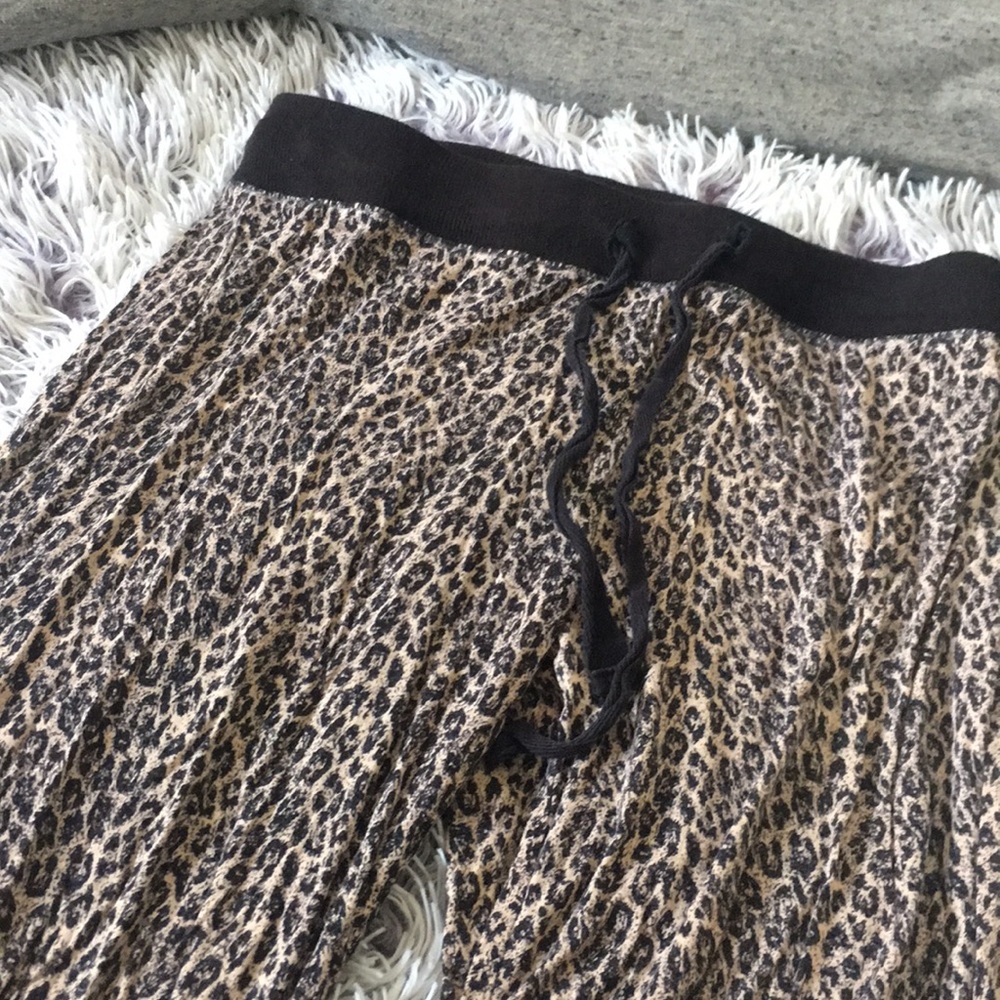 Flowy leopard print PJ pants